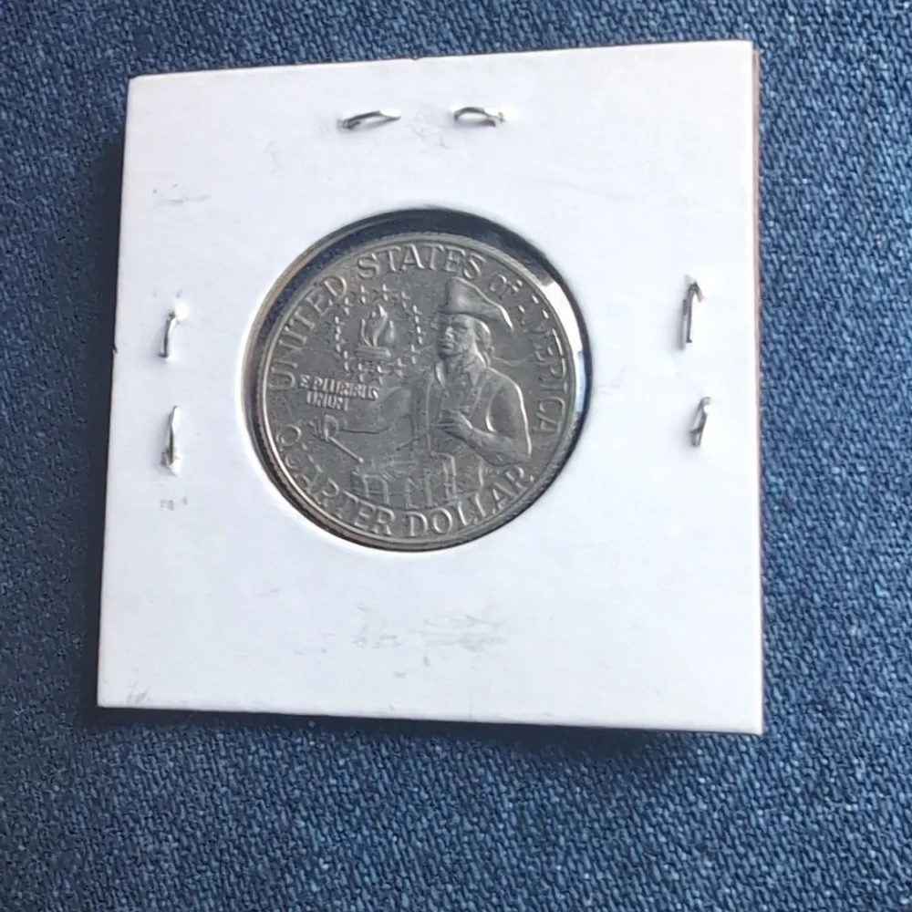 1776-1976 P Bicentennial Quarter - Picture 3 of 3